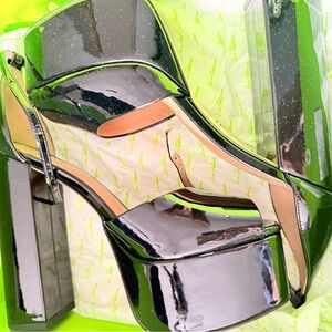 Sam Edelman Black Patent Platform Block Heel Sandals